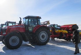 Unveiling of the Massey Ferguson 6713 tractor in Chelyabinsk, February 17th, 2017