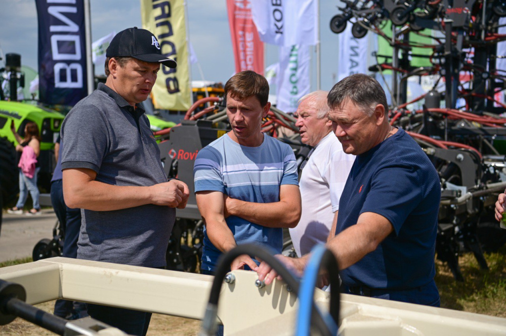 140825-2.jpg 140825-2.jpg